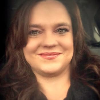 Headshot of Kristin Marts, LCSW - ADHD reWired Coach and therapist private practice