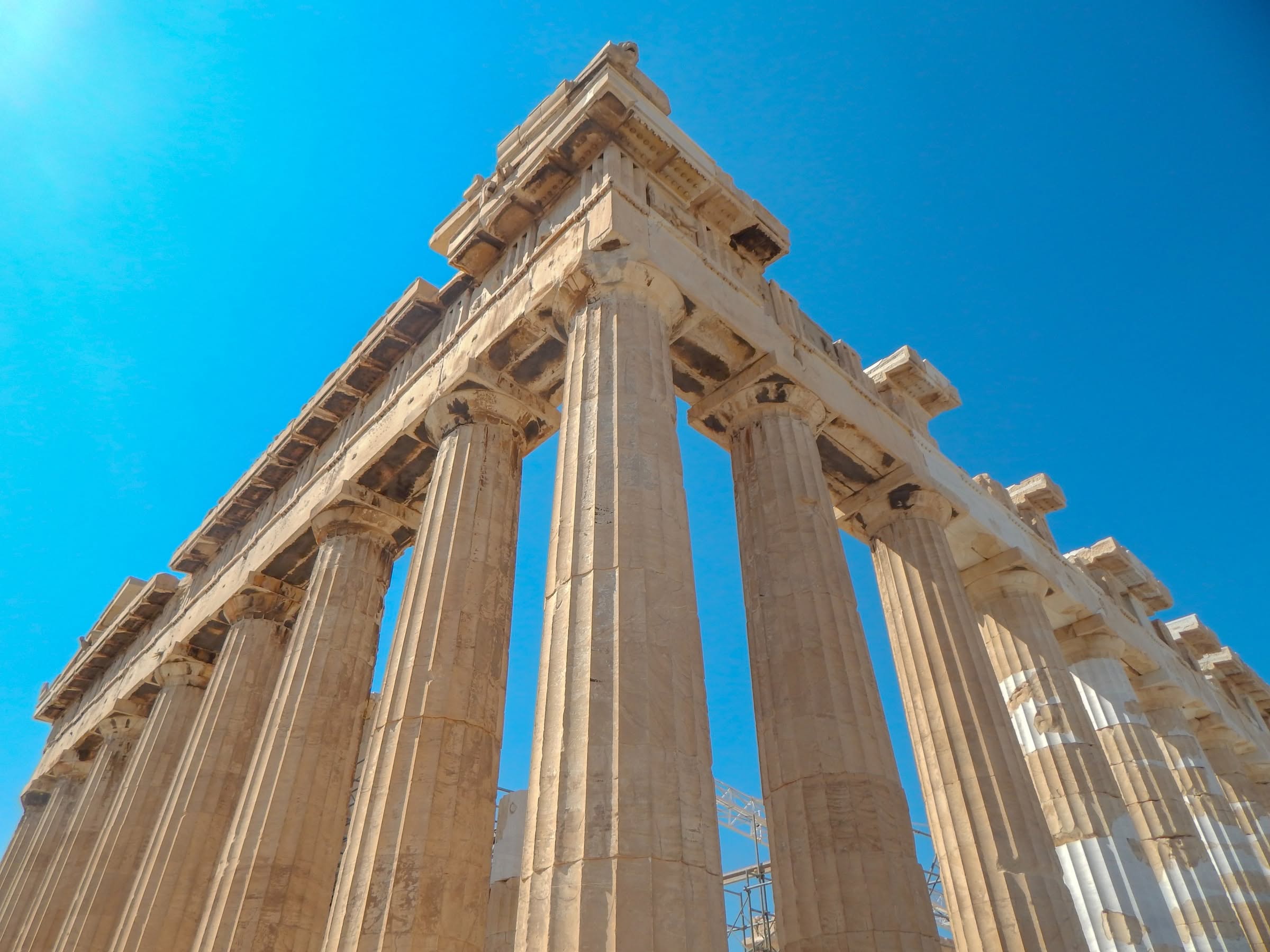 rWsite_image_kristin-pillars
